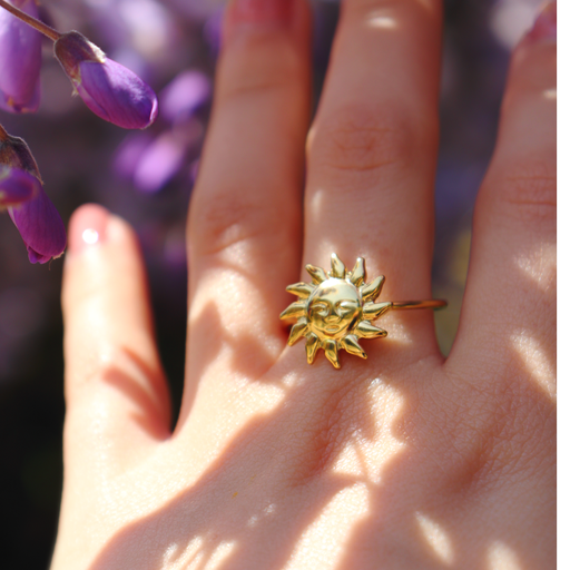 Bague petit soleil dorée