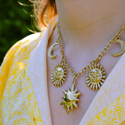 Collier 3 soleils 2 lunes